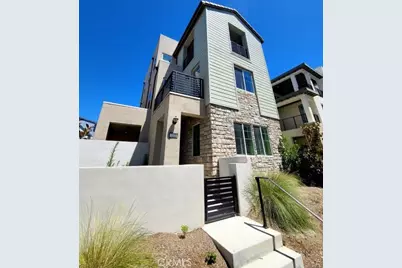 122 Scale, Irvine, CA 92618 - Photo 1