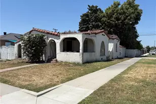 2391 Fashion Ave, Long Beach, CA 90810 - Photo 1