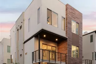 15 Ebb Tide Cir, Newport Beach, CA 92663 - Photo 1