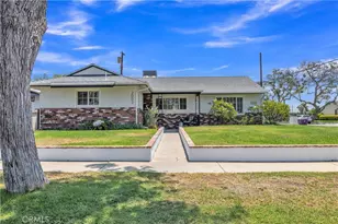 2002 Pattiz Ave, Long Beach, CA 90815 - Photo 1