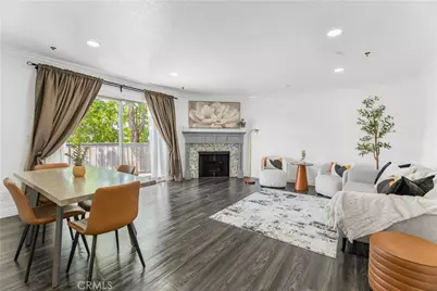 1100 Euclid Avenue #104, Long Beach, CA 90804 - Photo 1