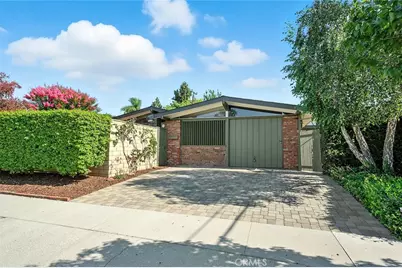 7108 E Mezzanine Way, Long Beach, CA 90808 - Photo 1