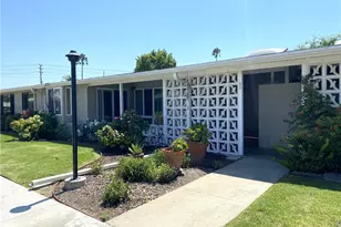 13962 El Dorado Dr M2-60I, Seal Beach, CA 90740 - Photo 1