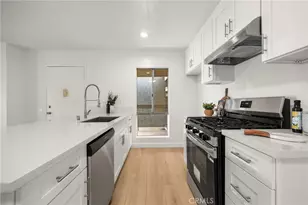 2835 S Fairview St, Santa Ana, CA 92704 - Photo 1