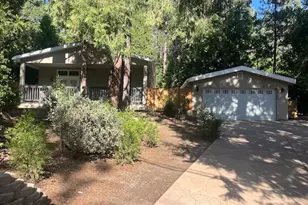 25130 Fern Valley Rd, Idyllwild, CA 92549 - Photo 1