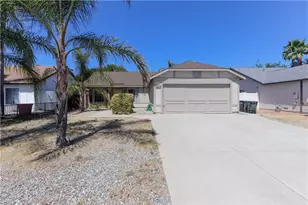 1017 Violet St, Hemet, CA 92545 - Photo 1