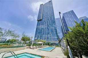 889 Francisco St, Los Angeles, CA 90017 - Photo 1