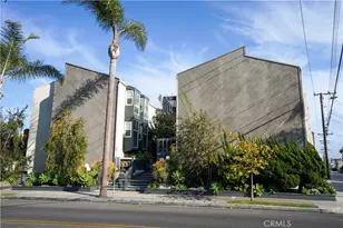 320 12th St, Seal Beach, CA 90740 - Photo 1