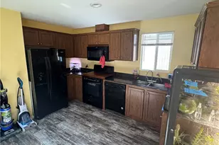 17820 Lakewood Blvd, Bellflower, CA 90706 - Photo 1