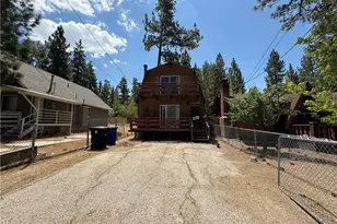 530 W Sherwood Blvd, Big Bear City, CA 92314 - Photo 1