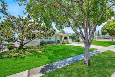 1119 N Lincoln Avenue, Fullerton, CA 92831 - Photo 1