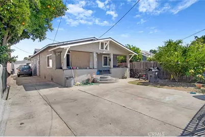 1415 E 68th Street, Los Angeles, CA 90001 - Photo 1