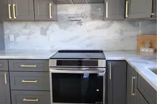 16561 Monroe Ln, Huntington Beach, CA 92647 - Photo 1