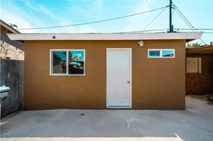 825 S Shelton St, Santa Ana, CA 92703 - Photo 1