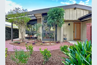 3304 Roxanne Avenue, Long Beach, CA 90808 - Photo 1