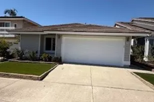 11 Calandria, Irvine, CA 92620 - Photo 1