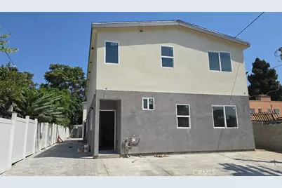 313 W 56th Street, Los Angeles, CA 90037 - Photo 1