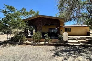 625 Tamarack Rd, Pinon Hills, CA 92372 - Photo 1