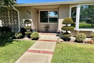 13100 Shawnee Ln M11, Seal Beach, CA 90740 - Photo 1