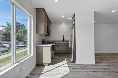 19237 Bryant Street #8, Northridge, CA 91324 - Photo 1