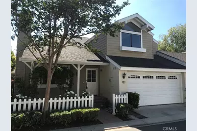 4 Capstone #25, Irvine, CA 92606 - Photo 1