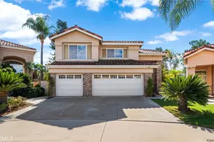 859 S Parkglen Pl, Anaheim Hills, CA 92808 - Photo 1