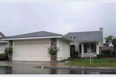 52 Fulton, Irvine, CA 92620 - Photo 1