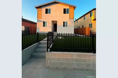 905 E 113th Street, Los Angeles, CA 90059 - Photo 1