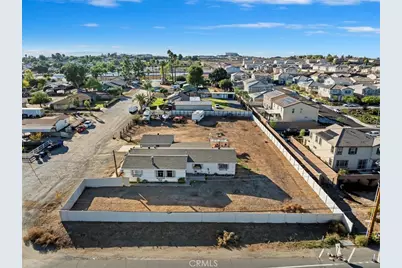 16915 Wood Road, Riverside, CA 92508 - Photo 1