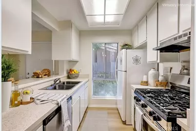 2813 S Fairview Street #G, Santa Ana, CA 92704 - Photo 1