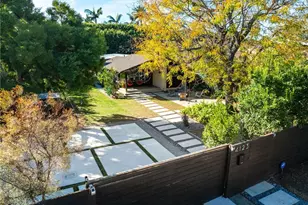 4123 N Virginia Rd, Long Beach, CA 90807 - Photo 1