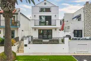 307 18th St, Huntington Beach, CA 92648 - Photo 1