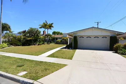 11392 Wallingsford, Los Alamitos, CA 90720 - Photo 1