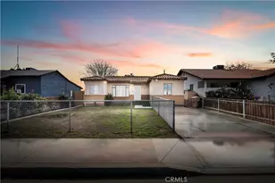 209 Decatur St, Bakersfield, CA 93308 - Photo 1