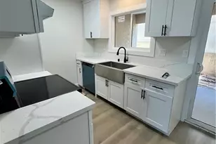 2007 Huntington, Redondo Beach, CA 90278 - Photo 1