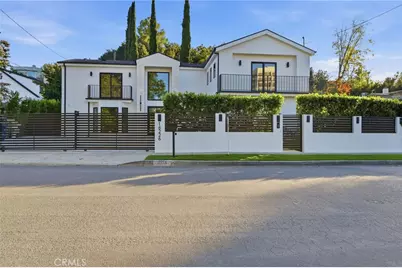 16226 Dickens, Encino, CA 91436 - Photo 1