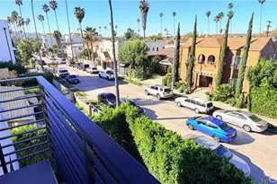 1416 S Cloverdale, Los Angeles, CA 90019 - Photo 1