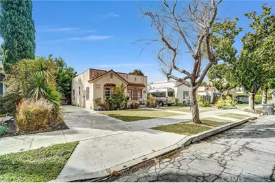 1425 Park, Long Beach, CA 90804 - Photo 1