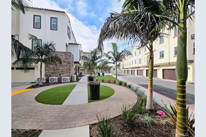 2420 E Lincoln Ave, Anaheim, CA 92806 - Photo 1