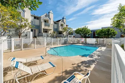 18050 Prairie Avenue #B, Torrance, CA 90504 - Photo 1