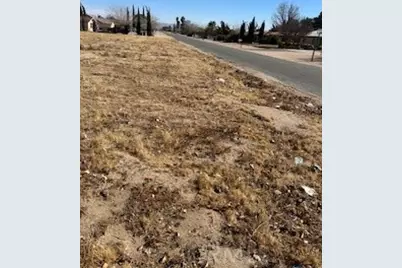 13580 El Cariso, Victorville, CA 92392 - Photo 1