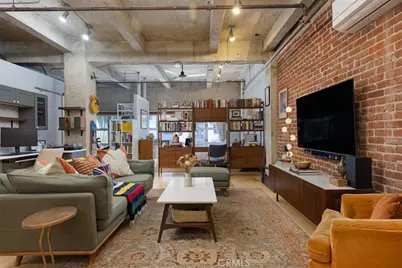 100 W 5th Street #3G, Long Beach, CA 90802 - Photo 1