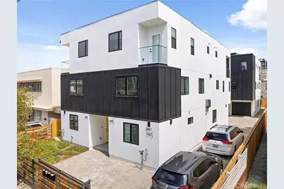 6419 1/2 Lexington Avenue, Los Angeles, CA 90038 - Photo 1