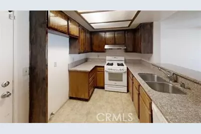 2321 S. Magnolia Ave #7D, Ontario, CA 91762 - Photo 1