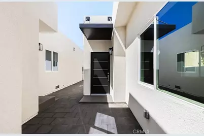 949 W Magnolia Street, Compton, CA 90220 - Photo 1