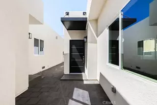 949 W Magnolia St, Compton, CA 90220 - Photo 1