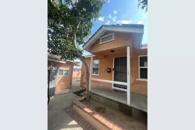 590 W 3rd Street, San Pedro, CA 90731 - Photo 1