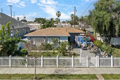 915 Alta, Redlands, CA 92374 - Photo 1