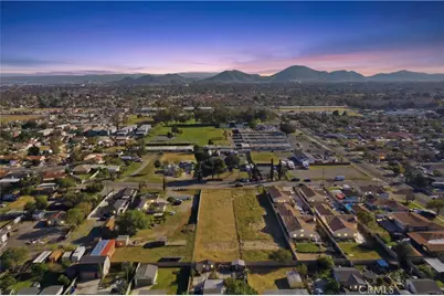 17562 Court Street, Fontana, CA 92336 - Photo 1