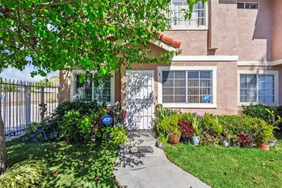 6535 72 Nd #1, Paramount, CA 90723 - Photo 1